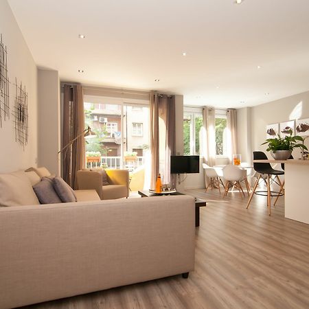 Montaber Apartments - Sagrada Familia Barcelona Buitenkant foto