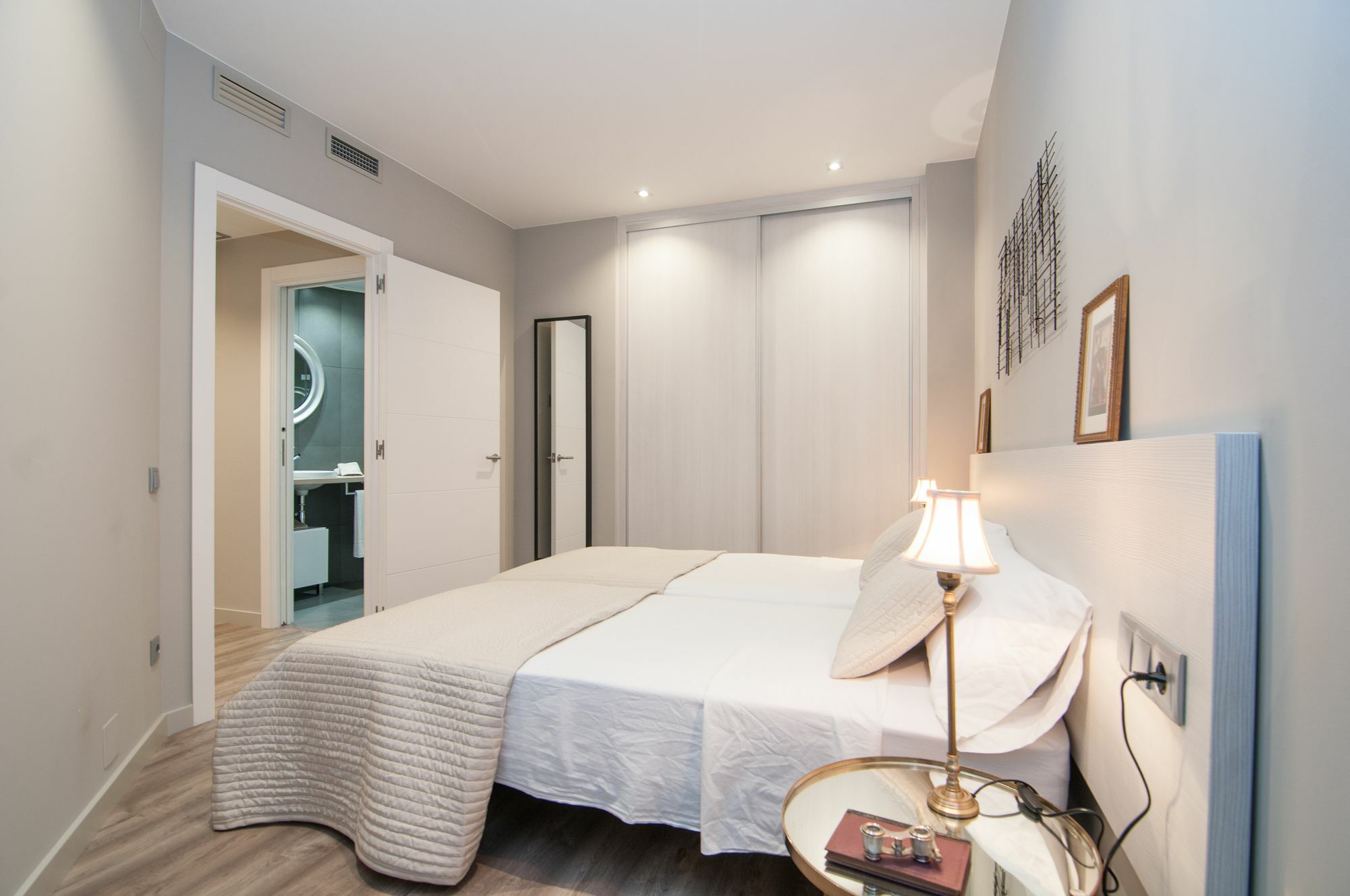 Montaber Apartments - Sagrada Familia Barcelona Buitenkant foto